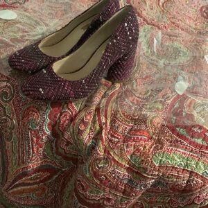 Louise et Cie Jayant Purple Tweed Metallic Fleck Chunky Flared Heels Pumps Sz 8